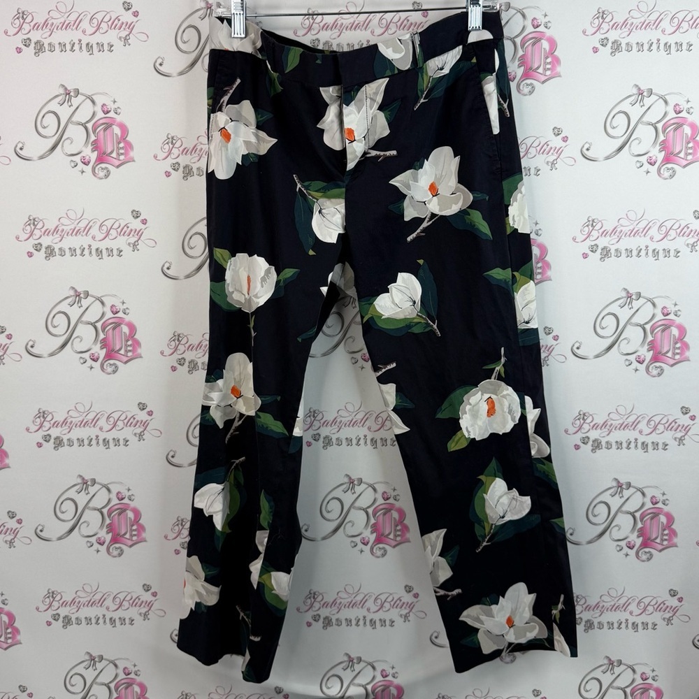 Banana Republic capri cropped ankle Ryan bottoms Black navy Floral Cropped Pants